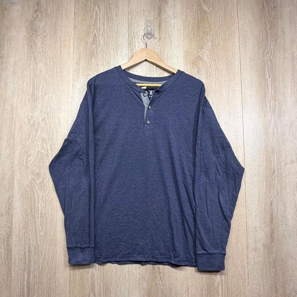 Hanes Men's Navy and Blue Shirt
